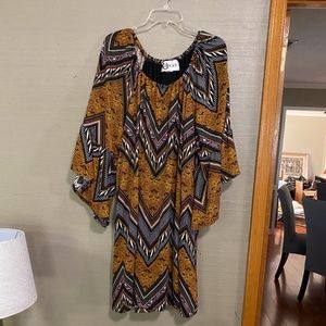 Women's Dress with wide sleeves